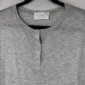 NWT Six Fifty Heather Gray Long Sleeves Designer Tee Size S Snap Button Neckline